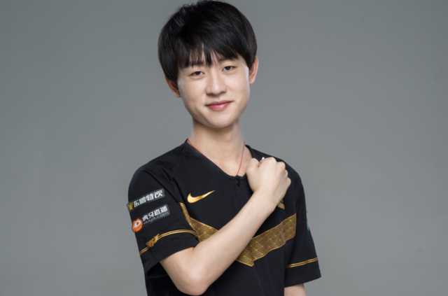 挥作用的 挥作用的