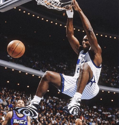 源视作组合 源视作组合